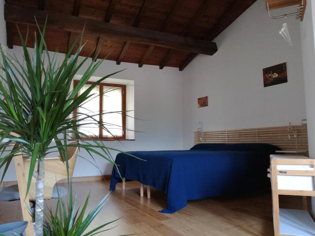 B & B Via Di Mezzo Coreglia Antelminelli Екстериор снимка
