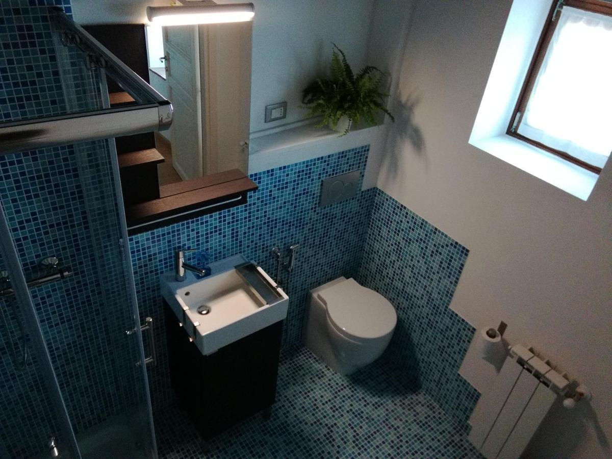 B & B Via Di Mezzo Coreglia Antelminelli Екстериор снимка
